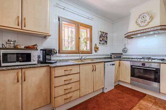 Image No.20-3 Bed Villa for sale