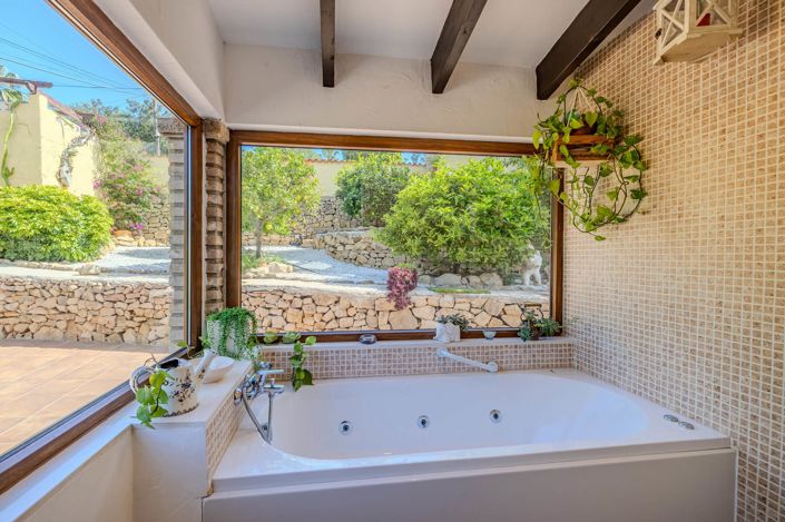 Image No.28-3 Bed Villa for sale