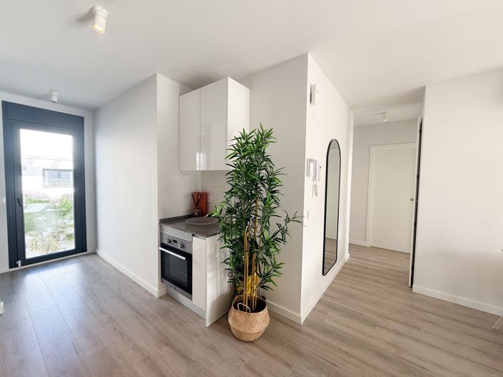 Image No.11-3 Bed Townhouse for sale