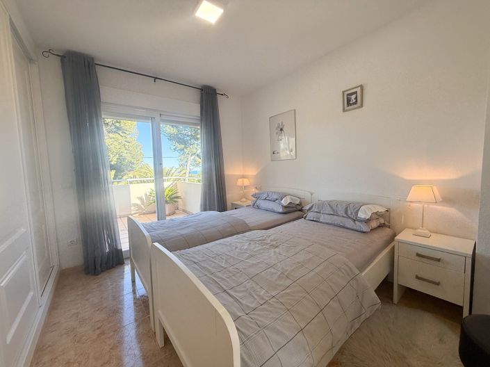 Image No.14-3 Bed Villa for sale