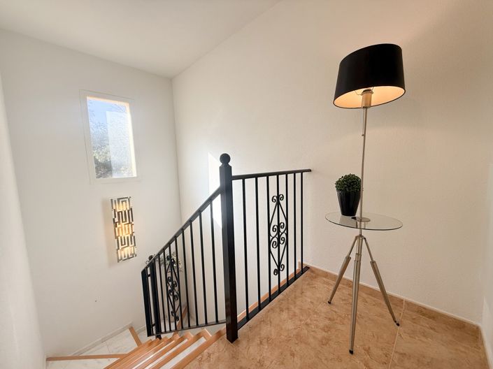 Image No.17-3 Bed Villa for sale