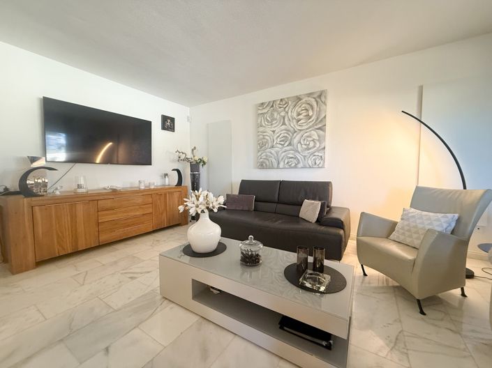 Image No.21-3 Bed Villa for sale