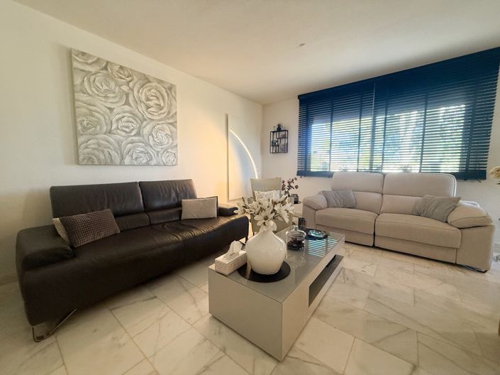 Image No.22-3 Bed Villa for sale