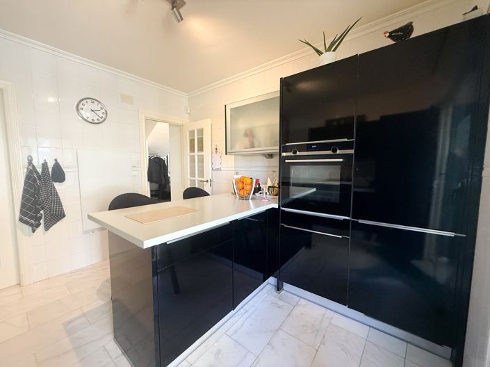 Image No.23-3 Bed Villa for sale