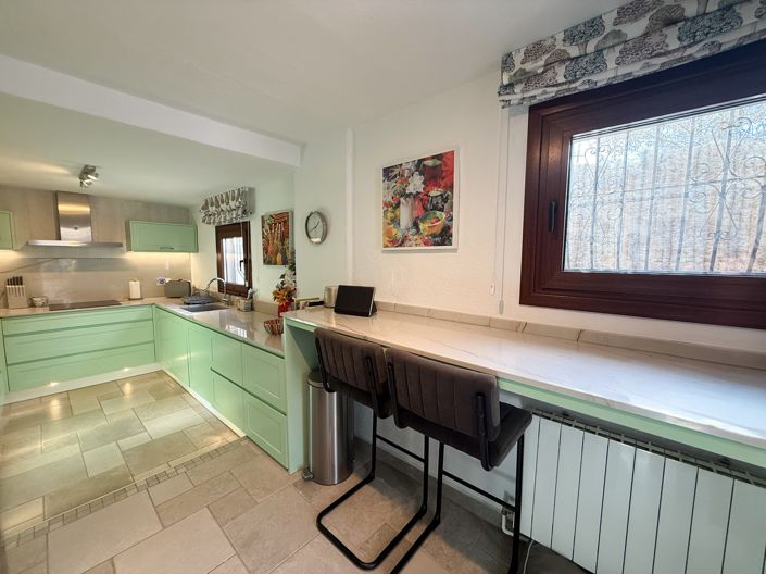 Image No.24-3 Bed Villa for sale