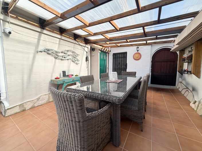 Image No.29-3 Bed Villa for sale