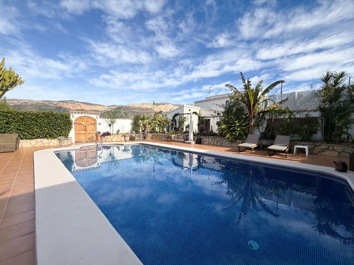 Image No.31-3 Bed Villa for sale