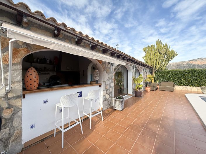 Image No.33-3 Bed Villa for sale