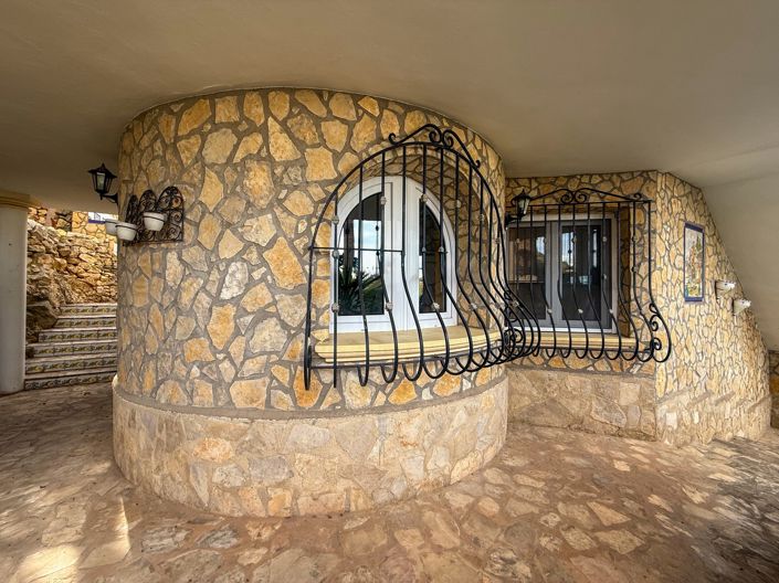 Image No.28-3 Bed Villa for sale