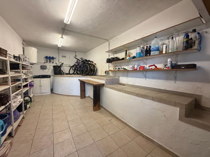 Image No.31-3 Bed Villa for sale