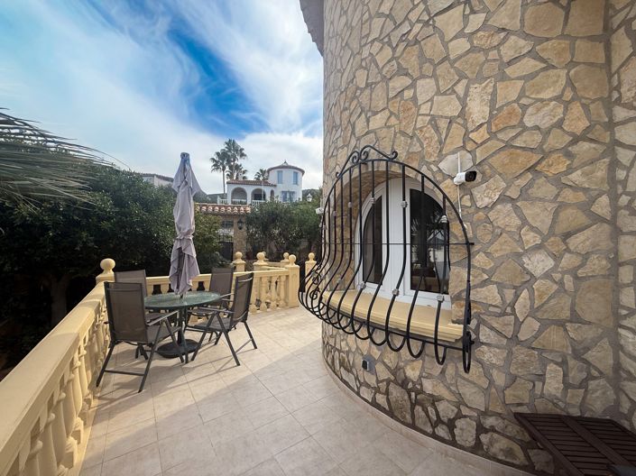 Image No.5-3 Bed Villa for sale