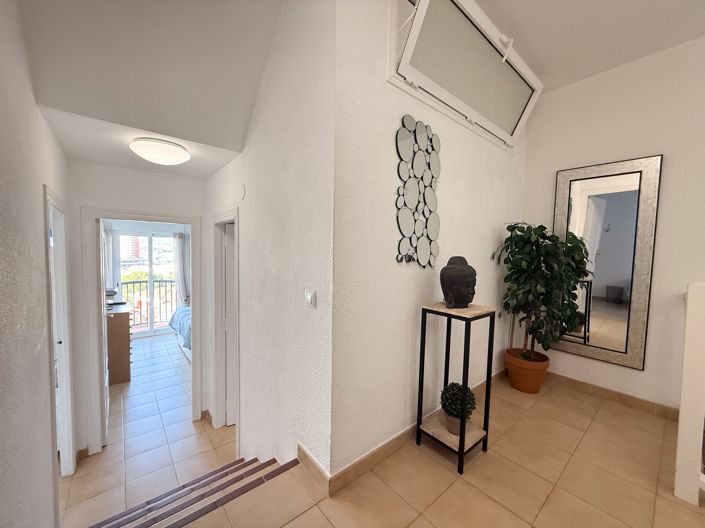 Image No.13-3 Bed Townhouse for sale