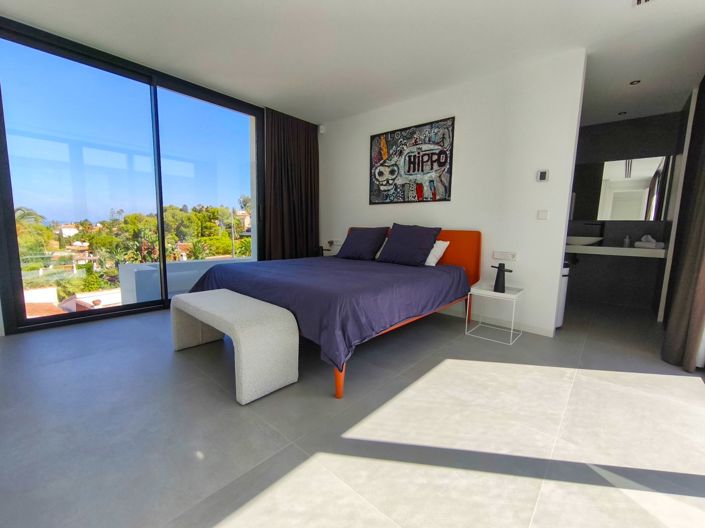 Image No.12-3 Bed Villa for sale