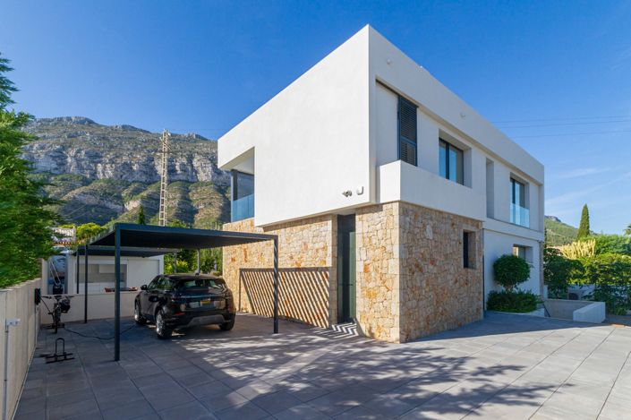 Image No.2-3 Bed Villa for sale