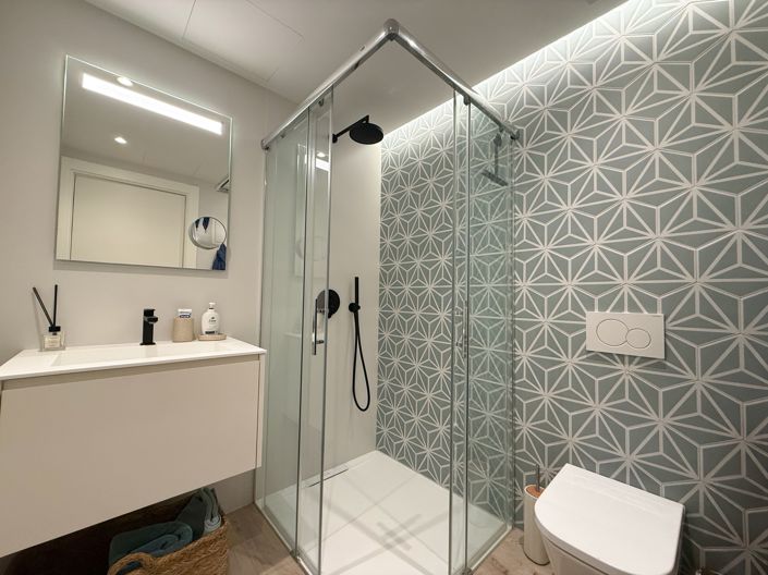 Image No.20-3 Bed Apartment for sale