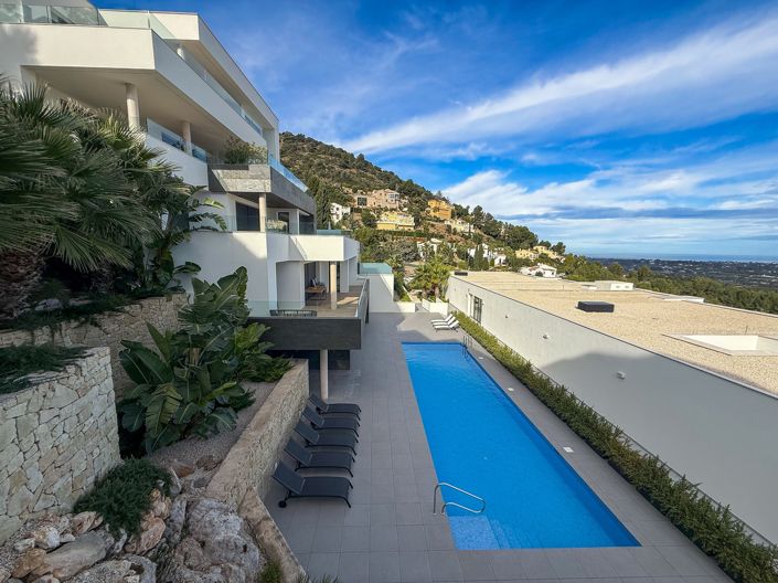 Image No.26-3 Bed Apartment for sale