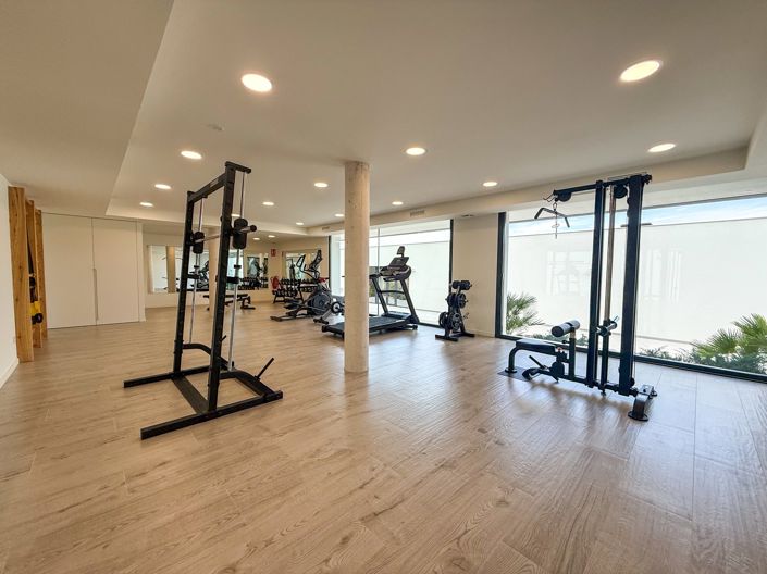 Image No.29-3 Bed Apartment for sale