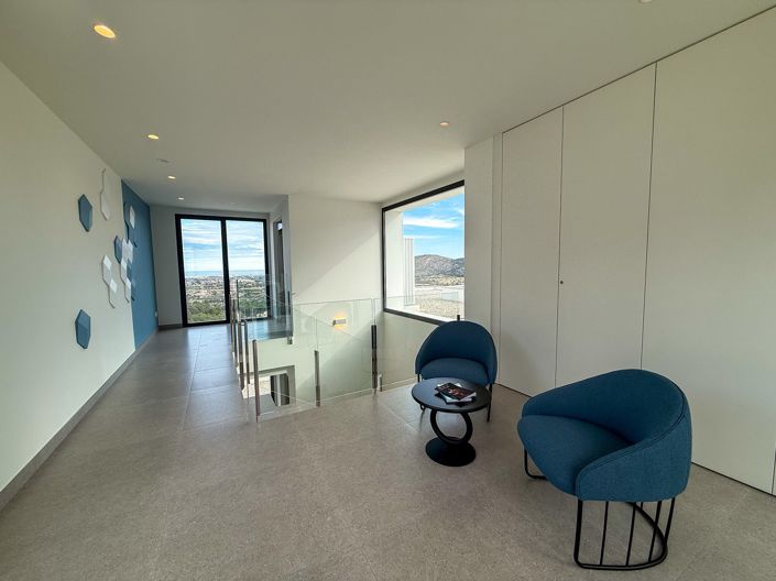 Image No.32-3 Bed Apartment for sale