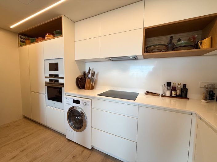 Image No.8-3 Bed Apartment for sale