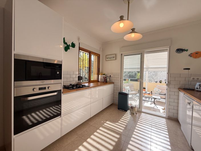 Image No.20-3 Bed Villa for sale