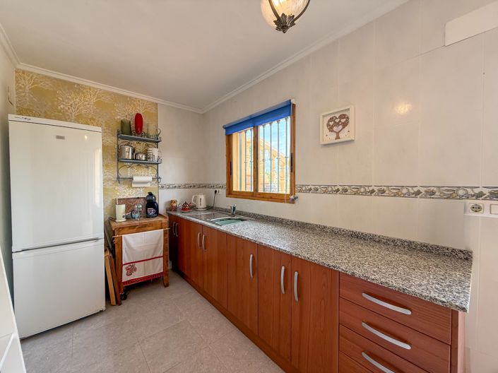 Image No.25-3 Bed Villa for sale