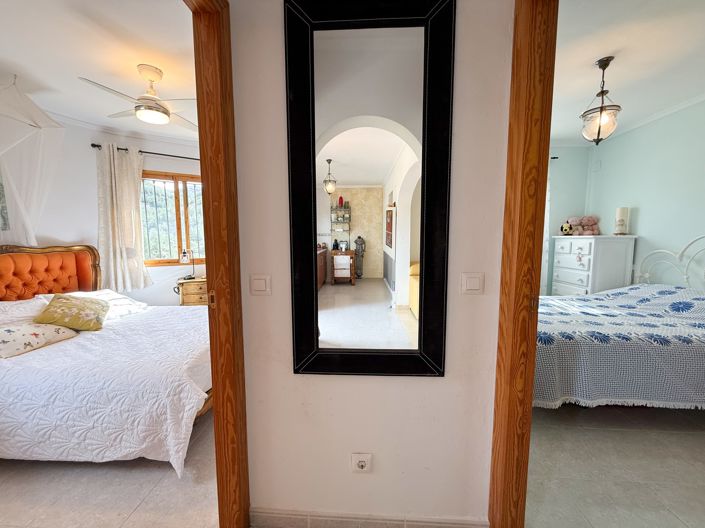 Image No.28-3 Bed Villa for sale