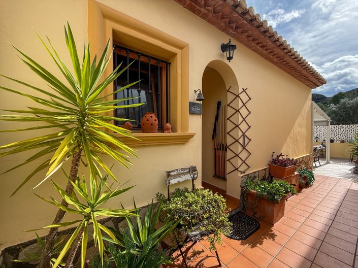Image No.34-3 Bed Villa for sale