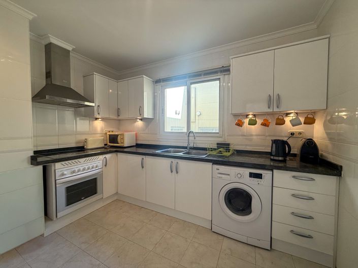 Image No.12-2 Bed Apartment for sale