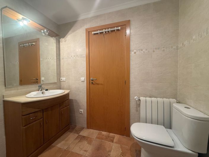 Image No.15-3 Bed Townhouse for sale