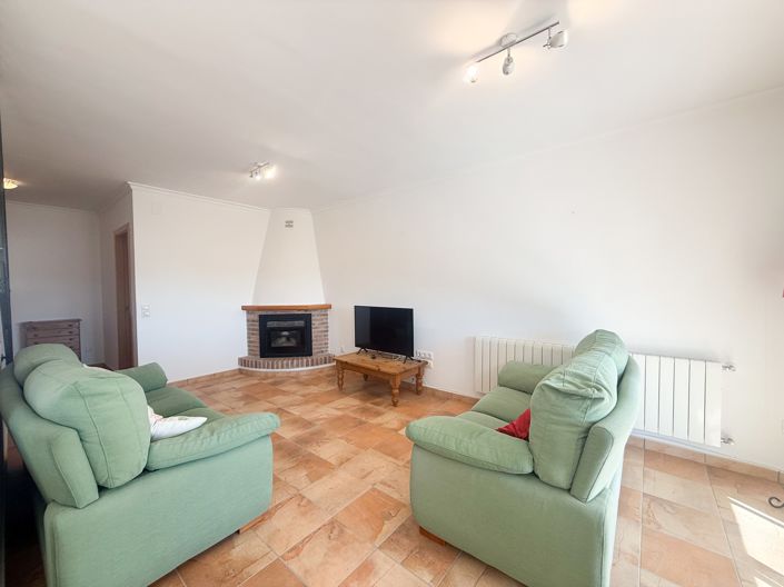 Image No.4-3 Bed Townhouse for sale