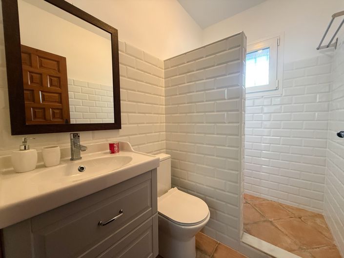 Image No.16-3 Bed Villa for sale