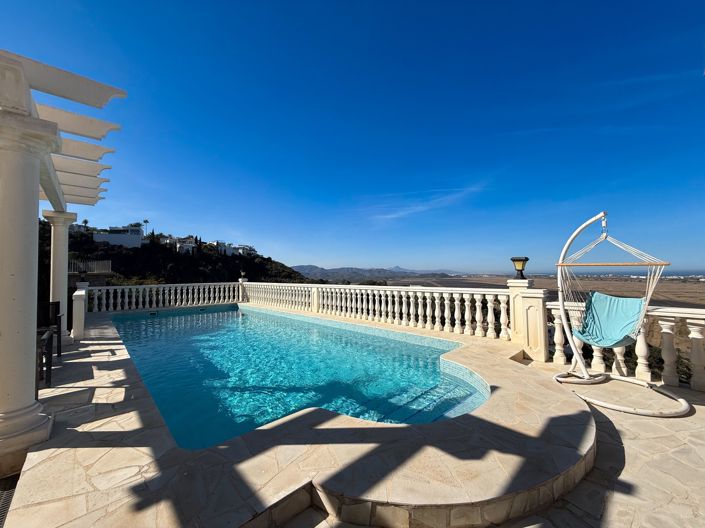 Image No.21-3 Bed Villa for sale