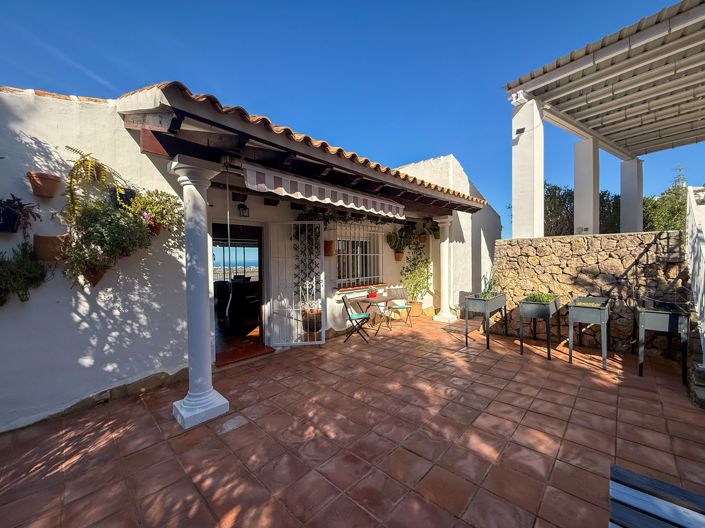 Image No.27-3 Bed Villa for sale