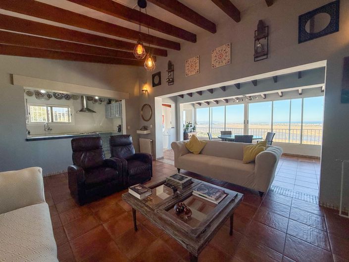 Image No.7-3 Bed Villa for sale