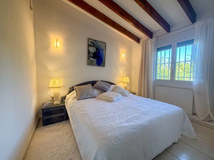 Image No.11-4 Bed Villa for sale