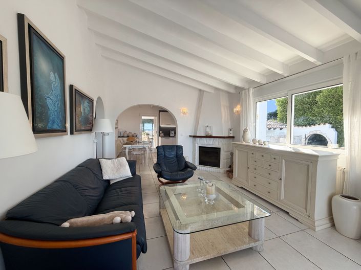 Image No.4-4 Bed Villa for sale