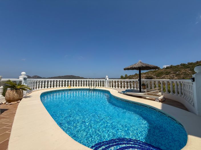 Image No.22-3 Bed Villa for sale