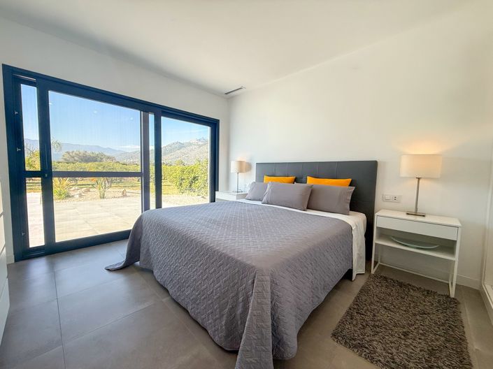 Image No.19-3 Bed Villa for sale