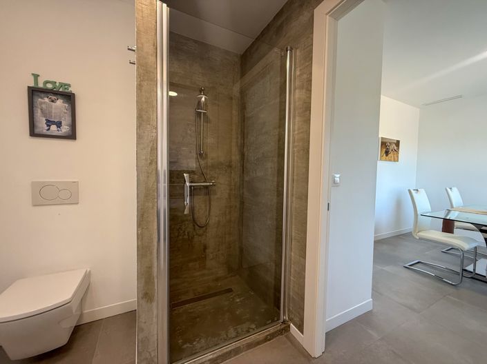 Image No.26-3 Bed Villa for sale