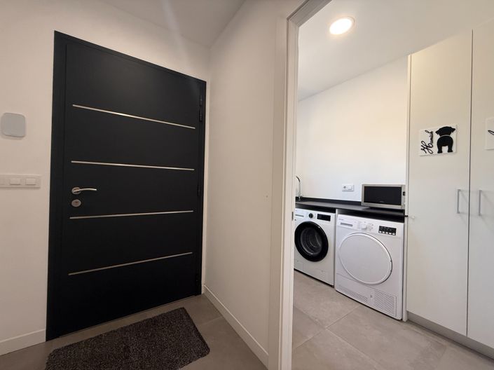 Image No.32-3 Bed Villa for sale