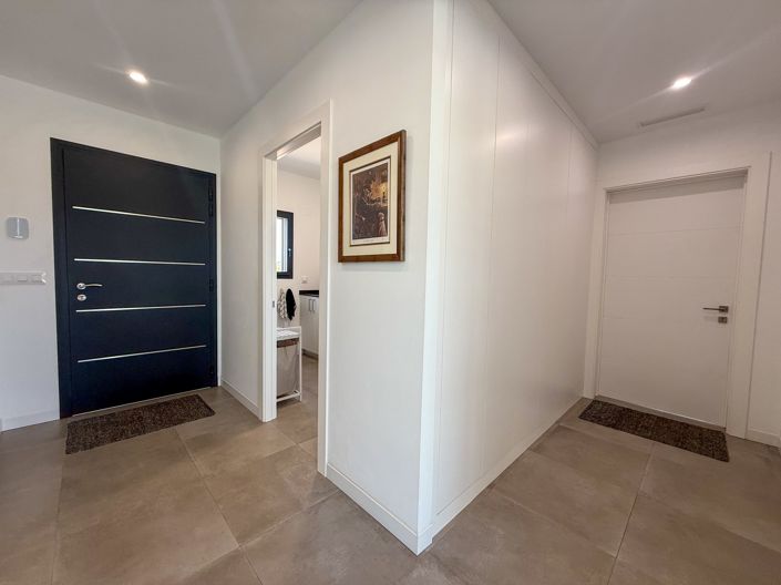 Image No.33-3 Bed Villa for sale