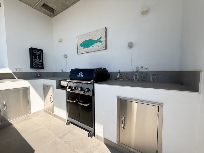 Image No.40-3 Bed Villa for sale