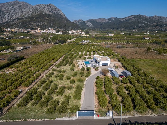 Image No.47-3 Bed Villa for sale