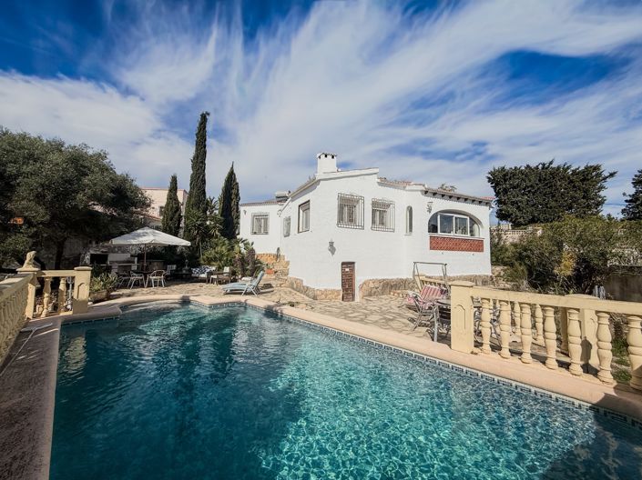 Image No.2-3 Bed Villa for sale