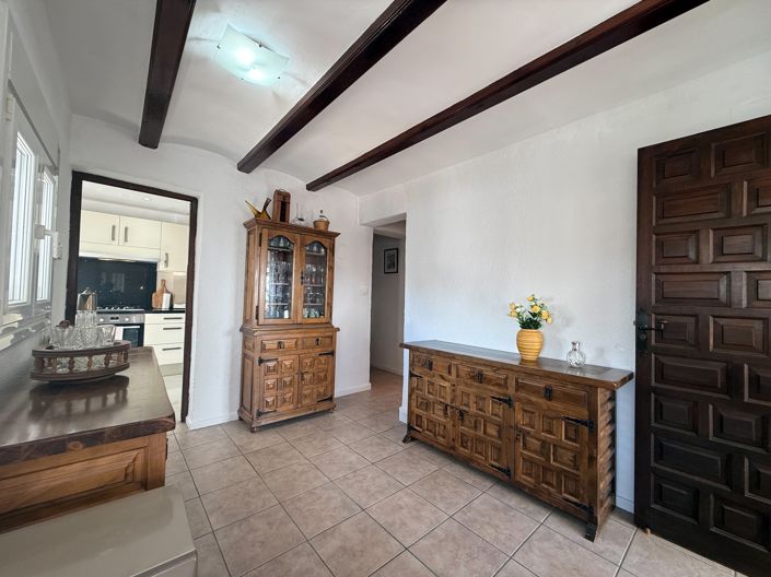 Image No.24-3 Bed Villa for sale