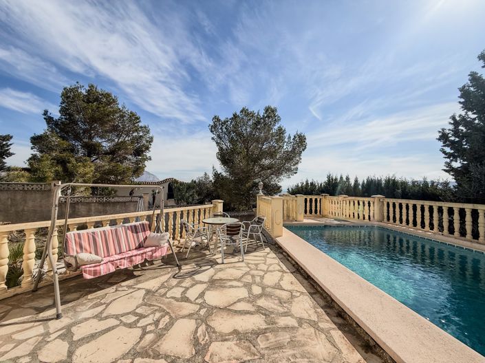 Image No.29-3 Bed Villa for sale