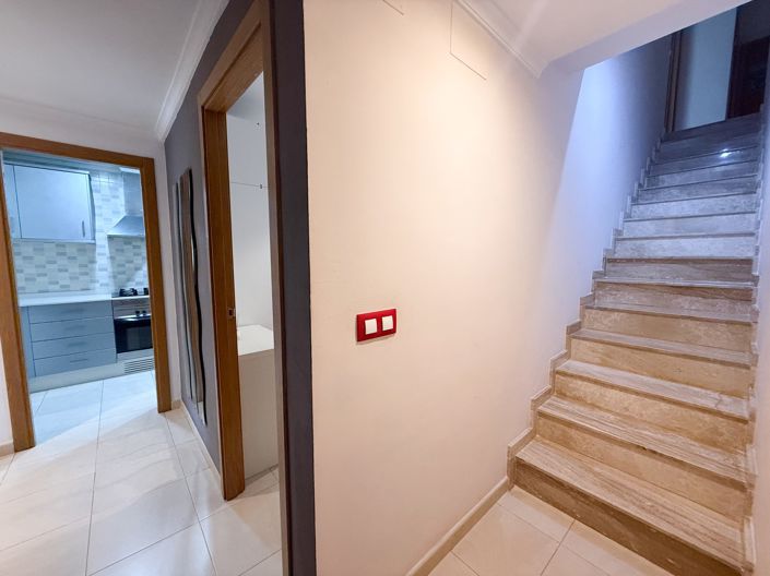 Image No.16-3 Bed Property for sale