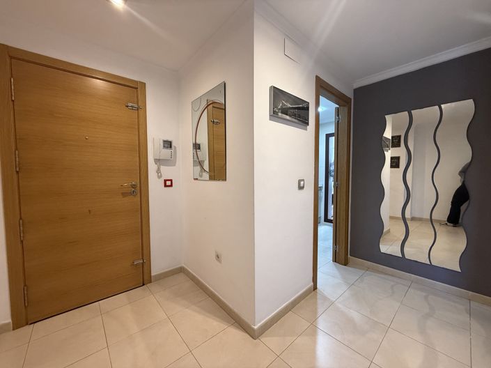 Image No.3-3 Bed Property for sale