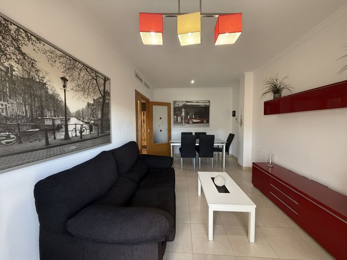 Image No.8-3 Bed Property for sale