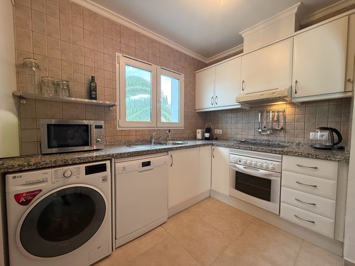 Image No.11-3 Bed Villa for sale